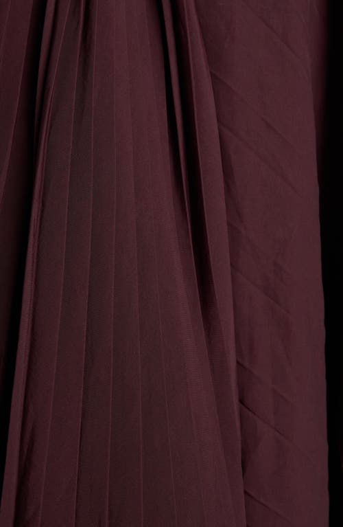 Alexander Mcqueen Pleated Asymmetric Maxi Skirt In Burgundy