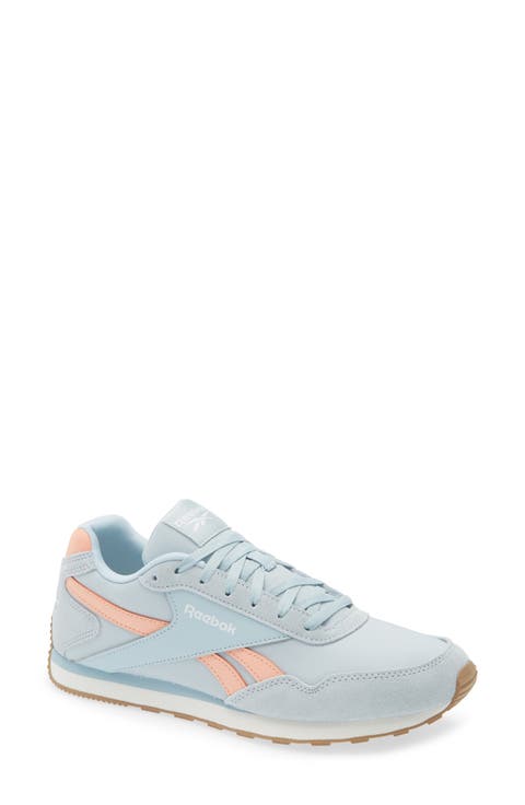 Glide Low Top Sneaker (Women)