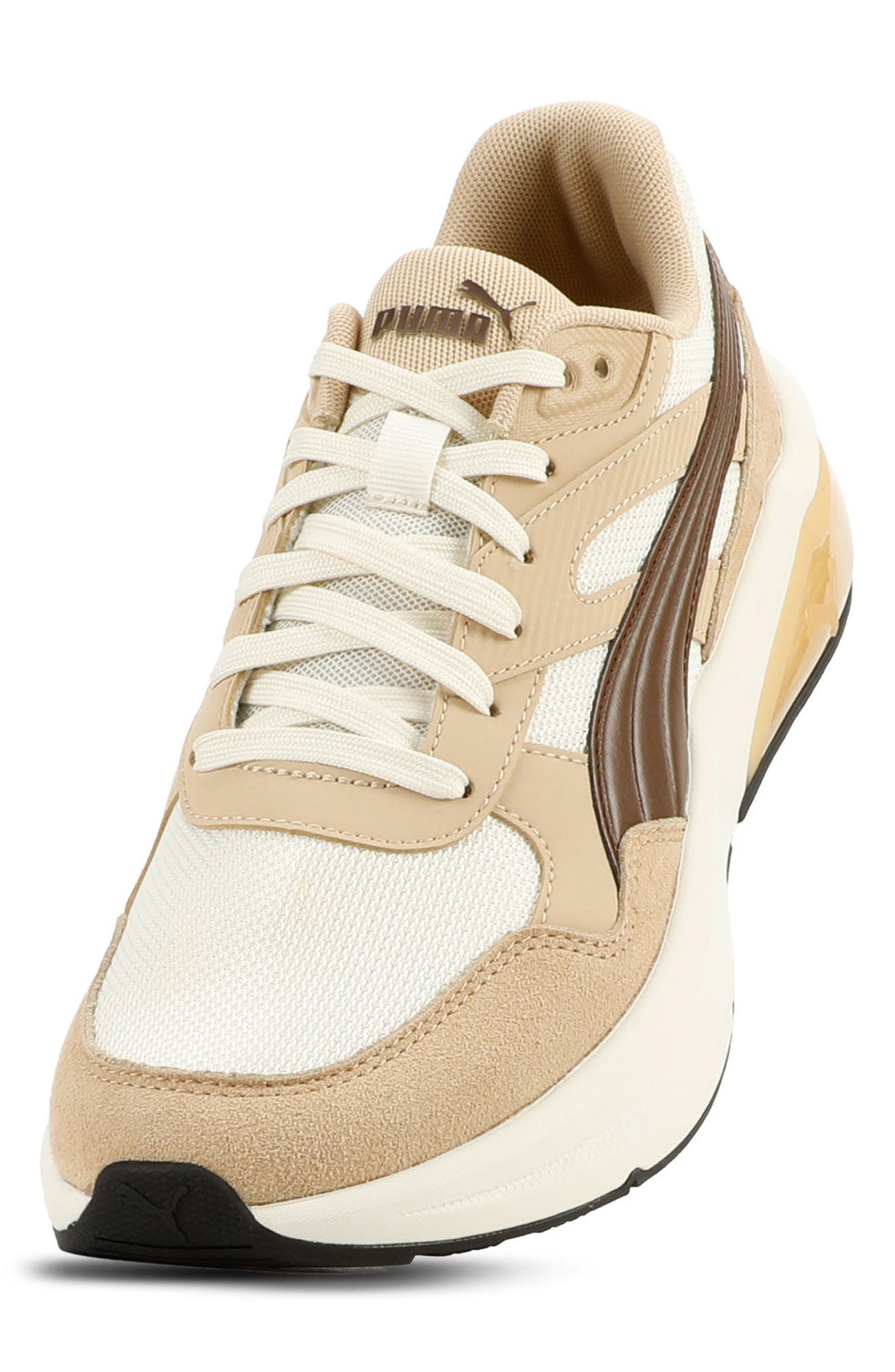 Seeker Retro Sneaker