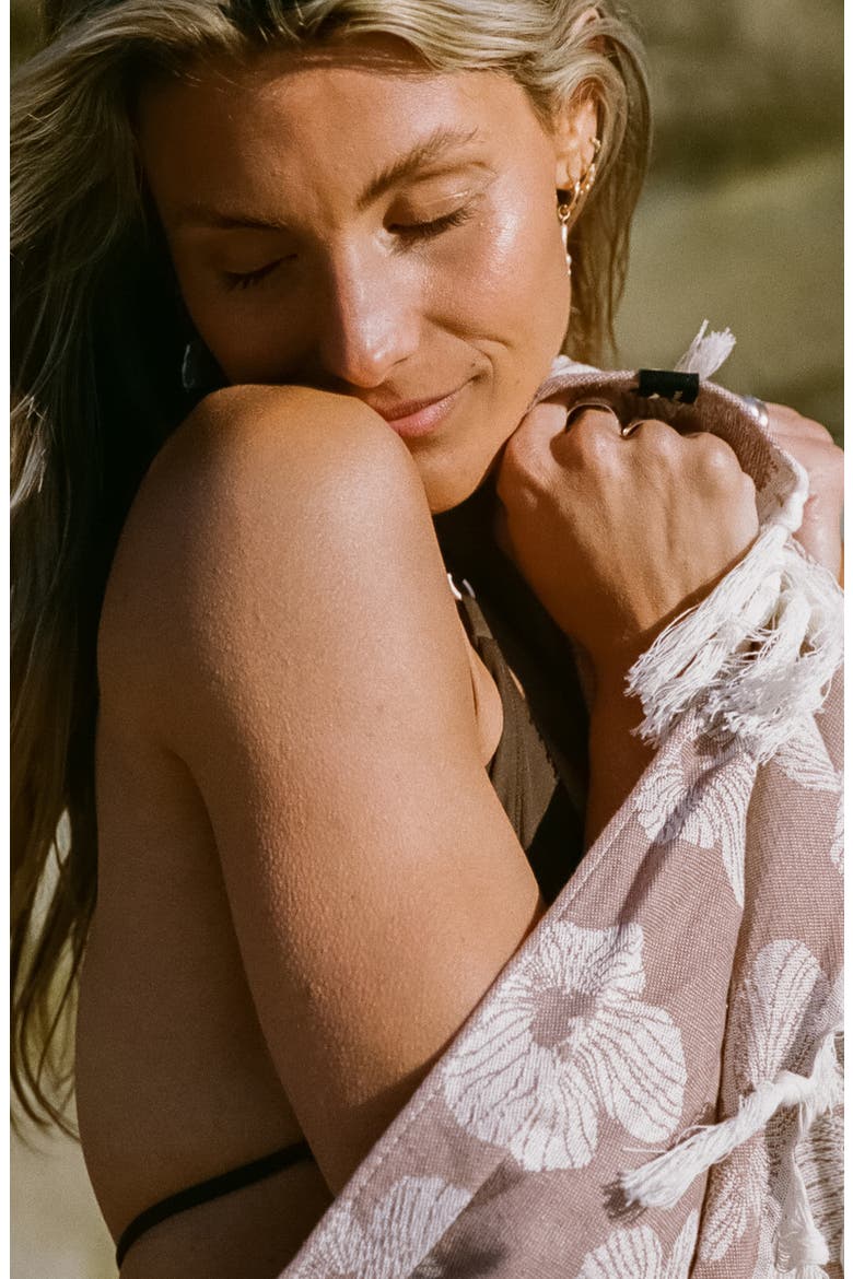 Hau Floral Turkish Towel, Alternate, color, FAWN