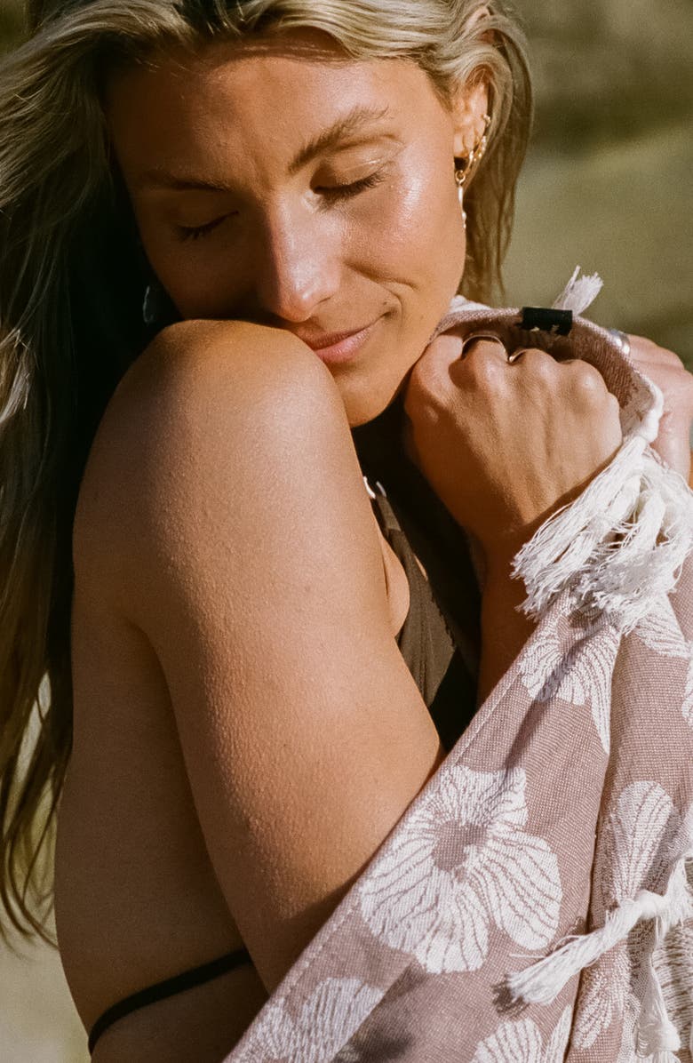Slowtide Hau Floral Turkish Towel, Alternate, color, Fawn