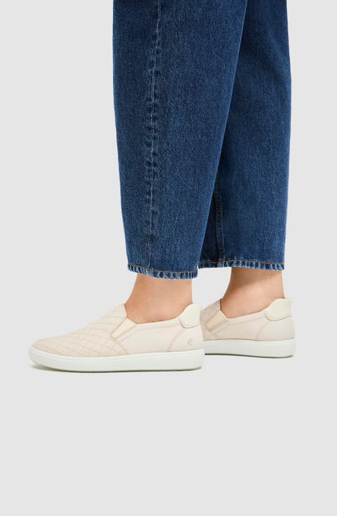 Soft 7 Slip-On Quilted Sneaker
