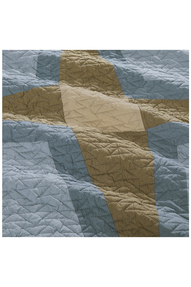 Quilted Star Quilt Set, Alternate, color, BALSAM GREEN