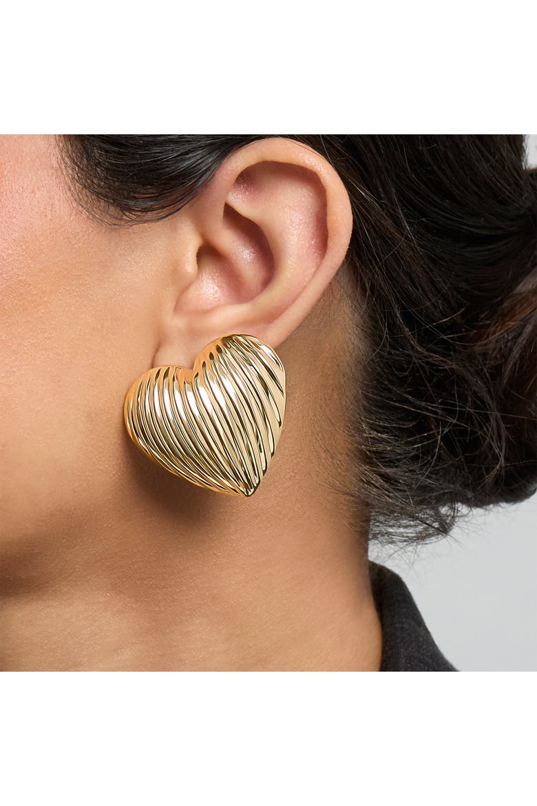 Ribbed Heart Button Earrings, Alternate, color, Gold