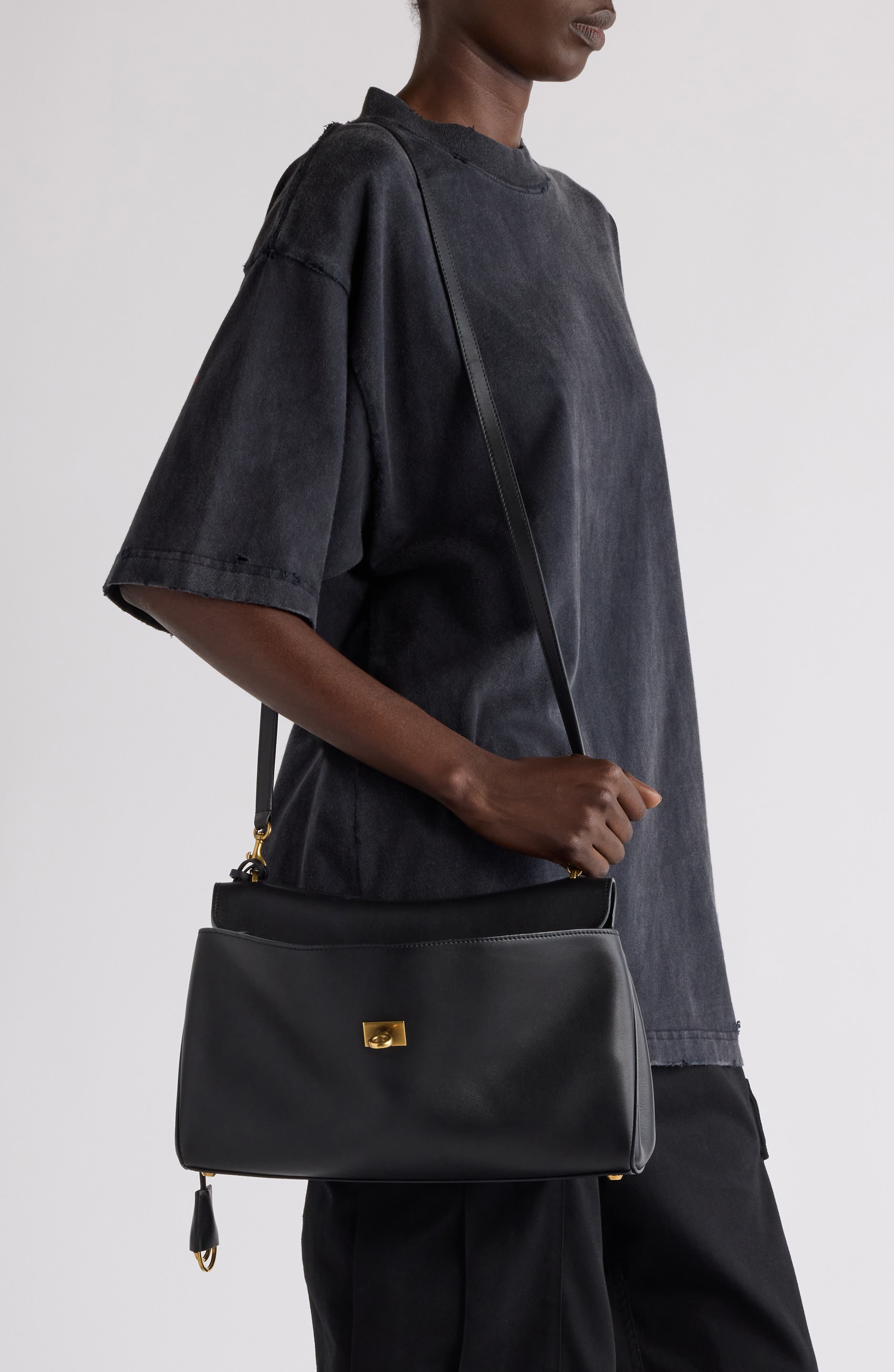 Balenciaga Rodeo Leather Shoulder Bag, Alternate, color, 1000 Black