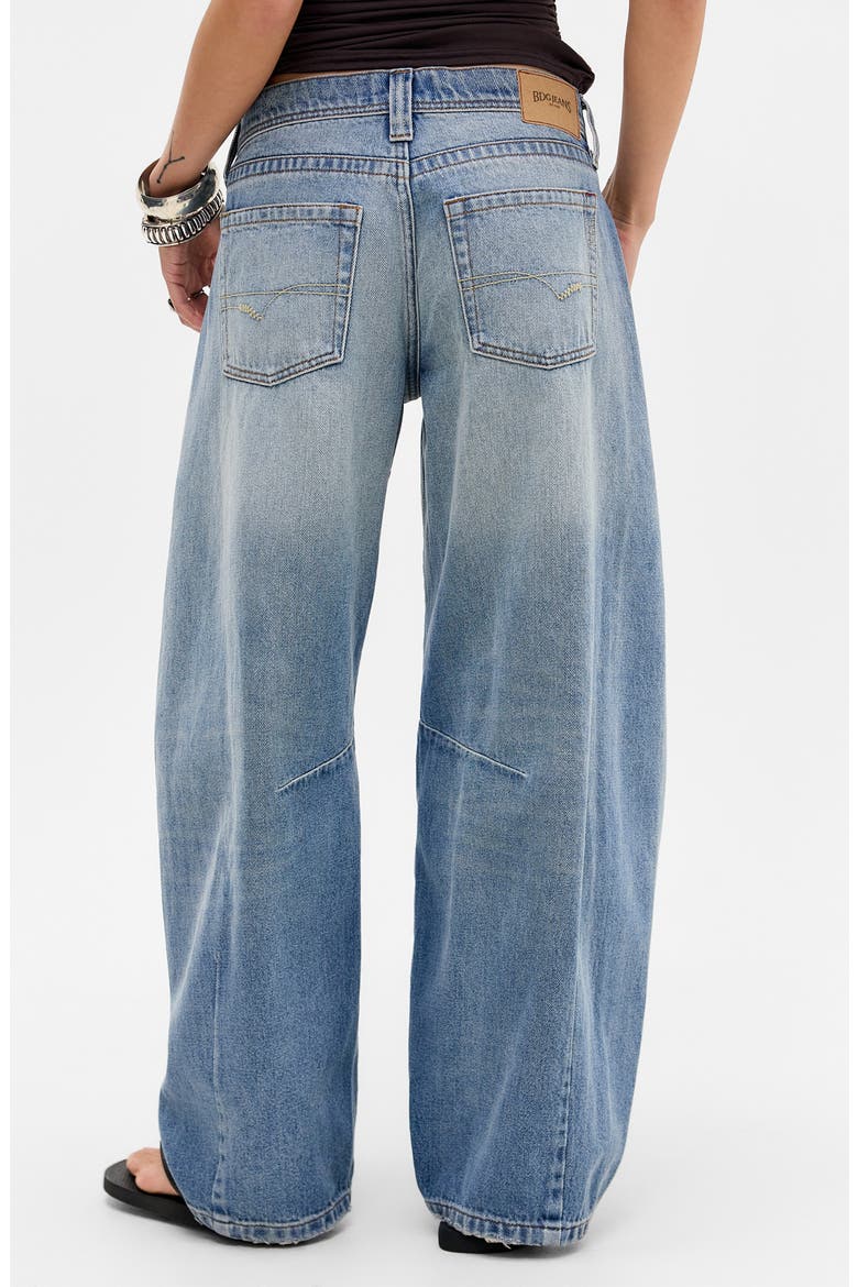 Kayla Low Rise Cocoon Jeans, Alternate, color, LIGHT VINTAGE