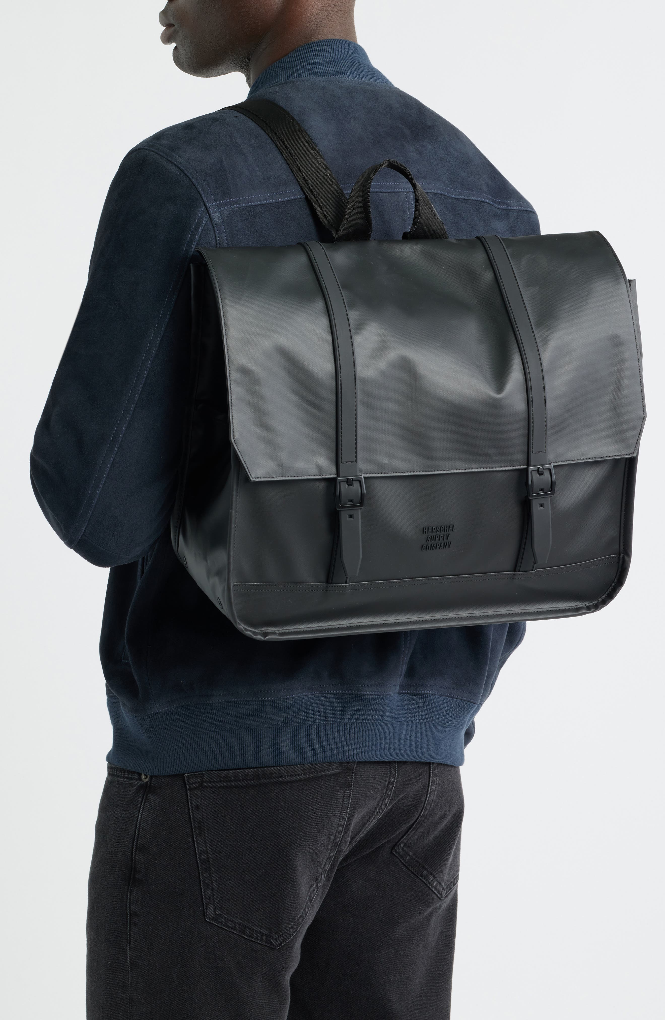 Herschel Supply Co. Survey Convertible Messenger Bag, Alternate, color, Black