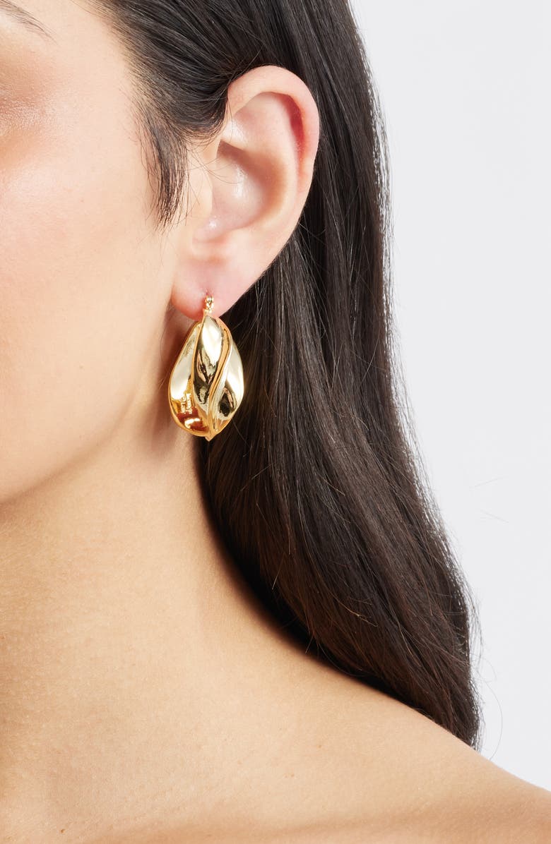 Kenneth Jay Lane Twist Hoop Earrings, Alternate, color, Gold