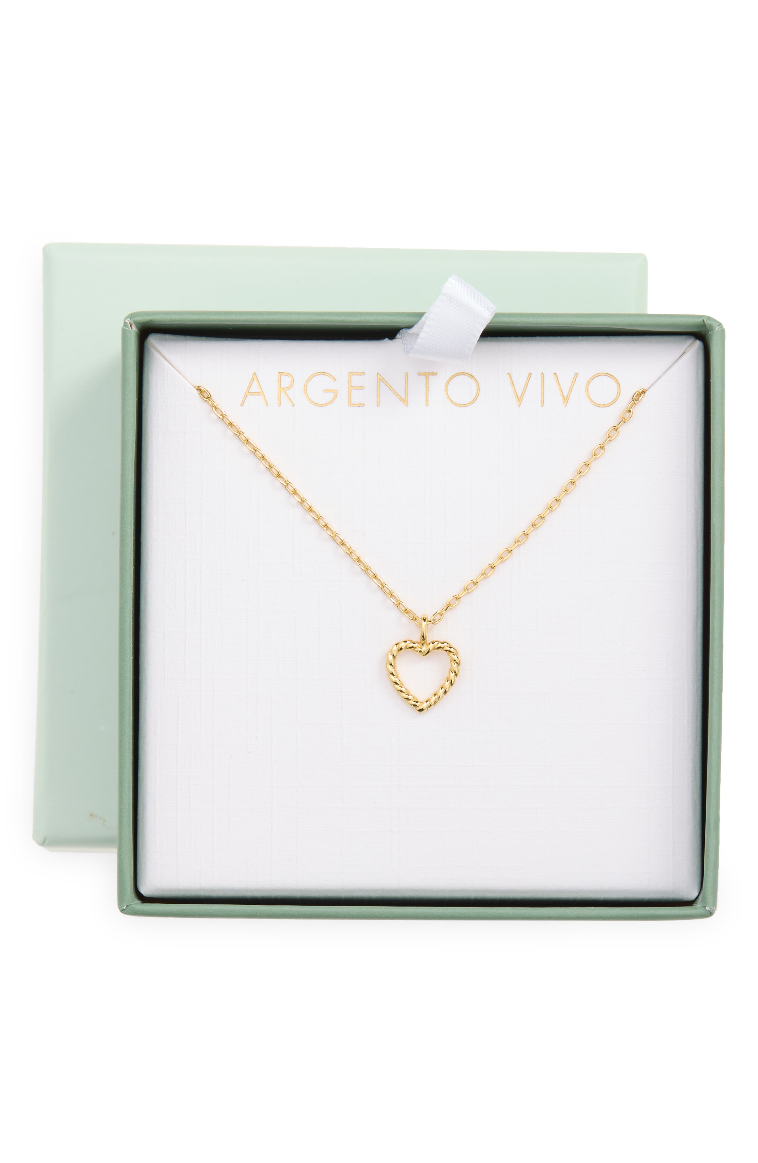 Rope Heart Pendant Necklace