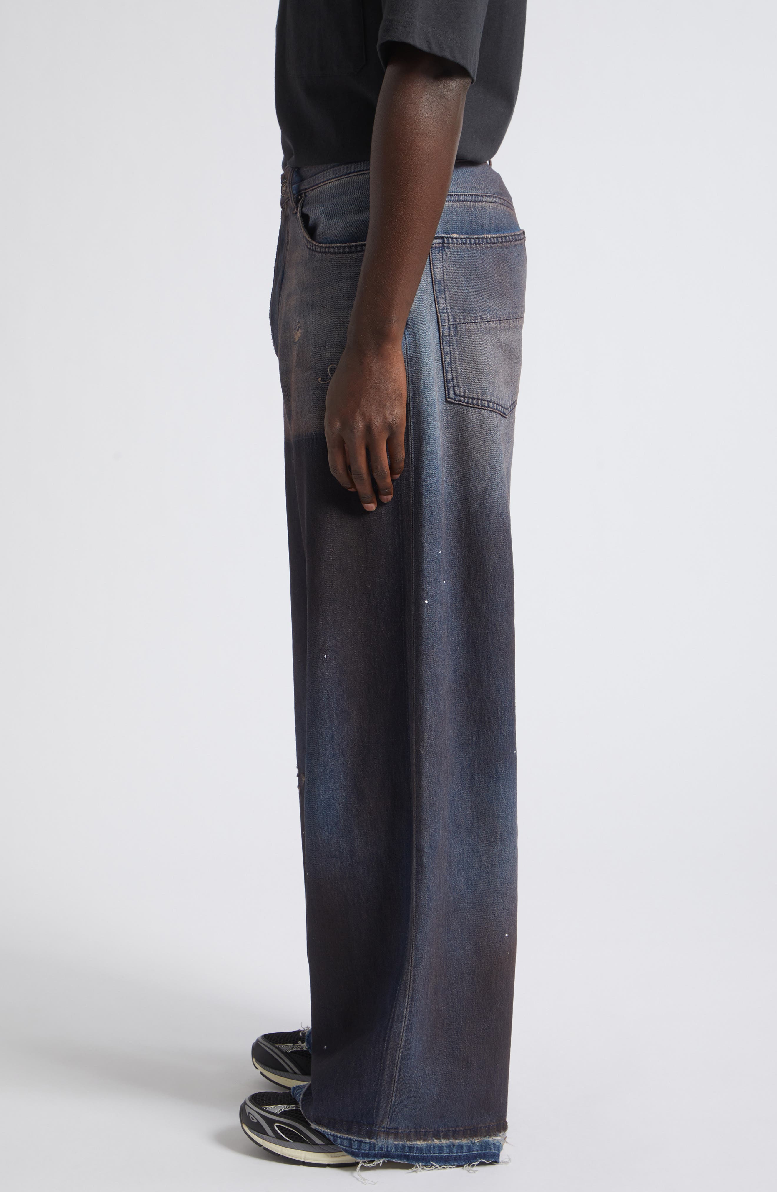 AMIRI Faded Fray Hem Wide Leg Carpenter Jeans (Men) | Nordstrom