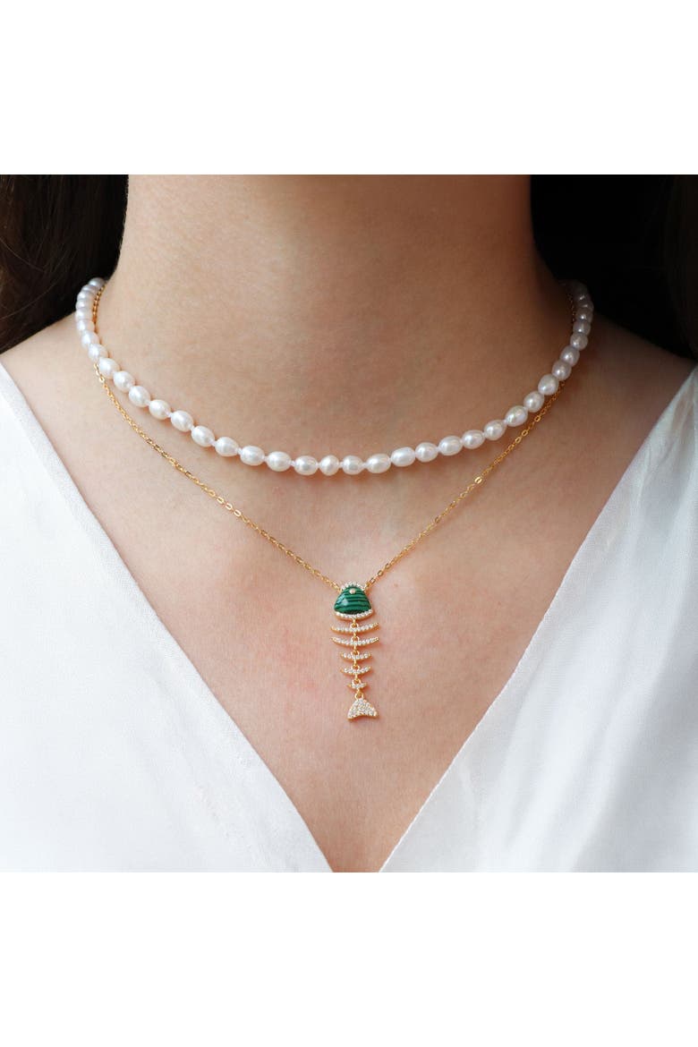 Malachite Fish Necklace, Alternate, color, Malachite