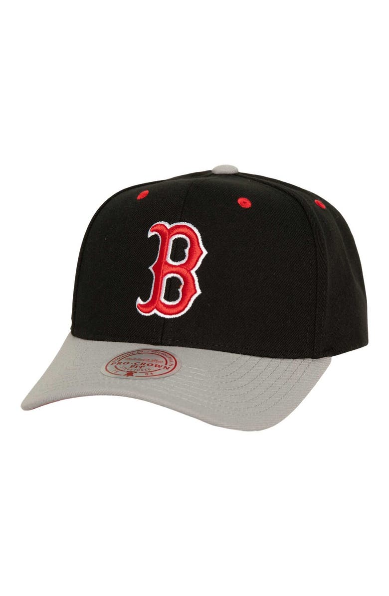 Mitchell & Ness Men's Mitchell & Ness Black Boston Red Sox Bred Pro Adjustable Hat, Main, color, Black