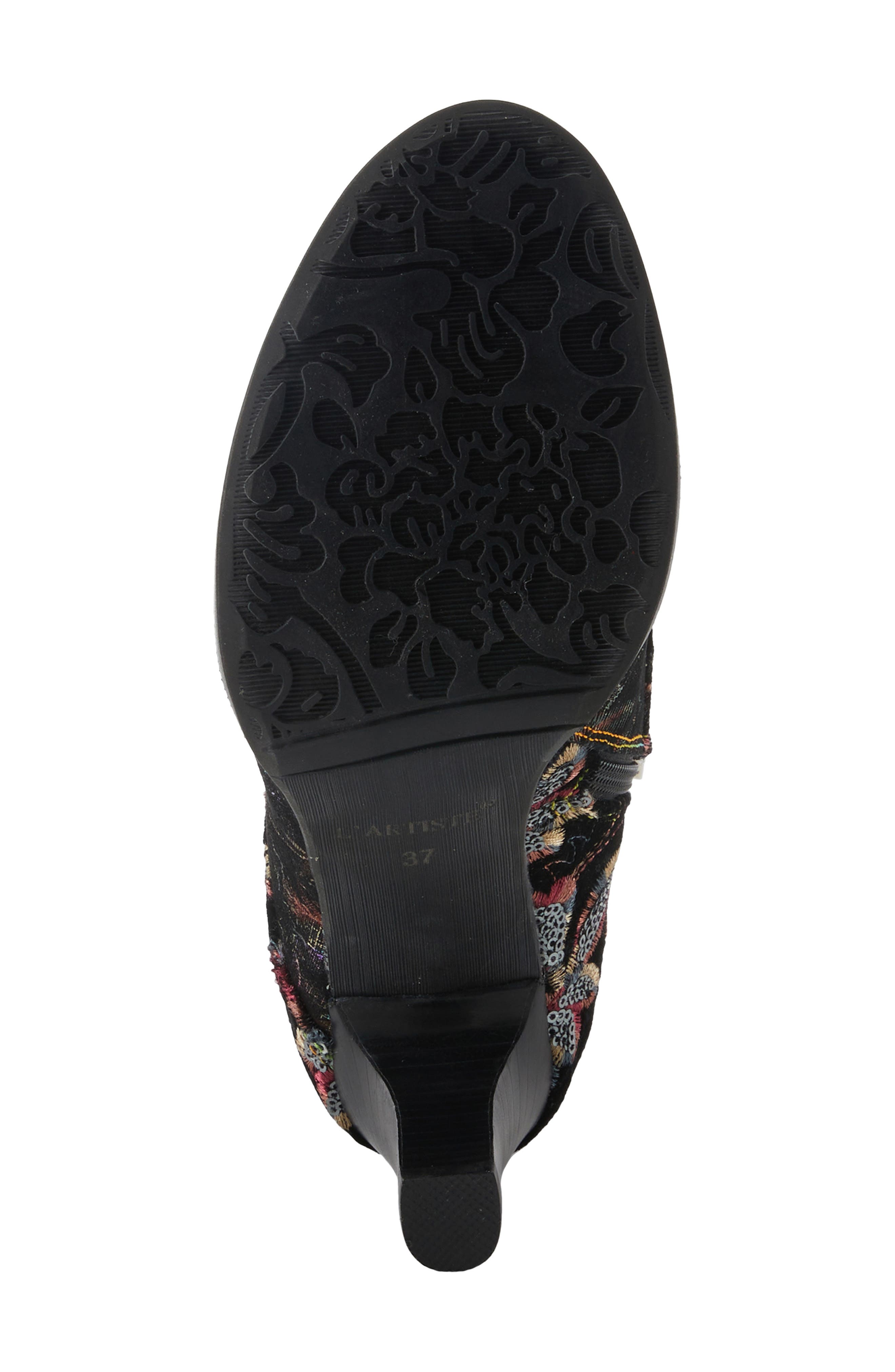 L'Artiste by Spring Step Glisten Bootie, Alternate, color, 