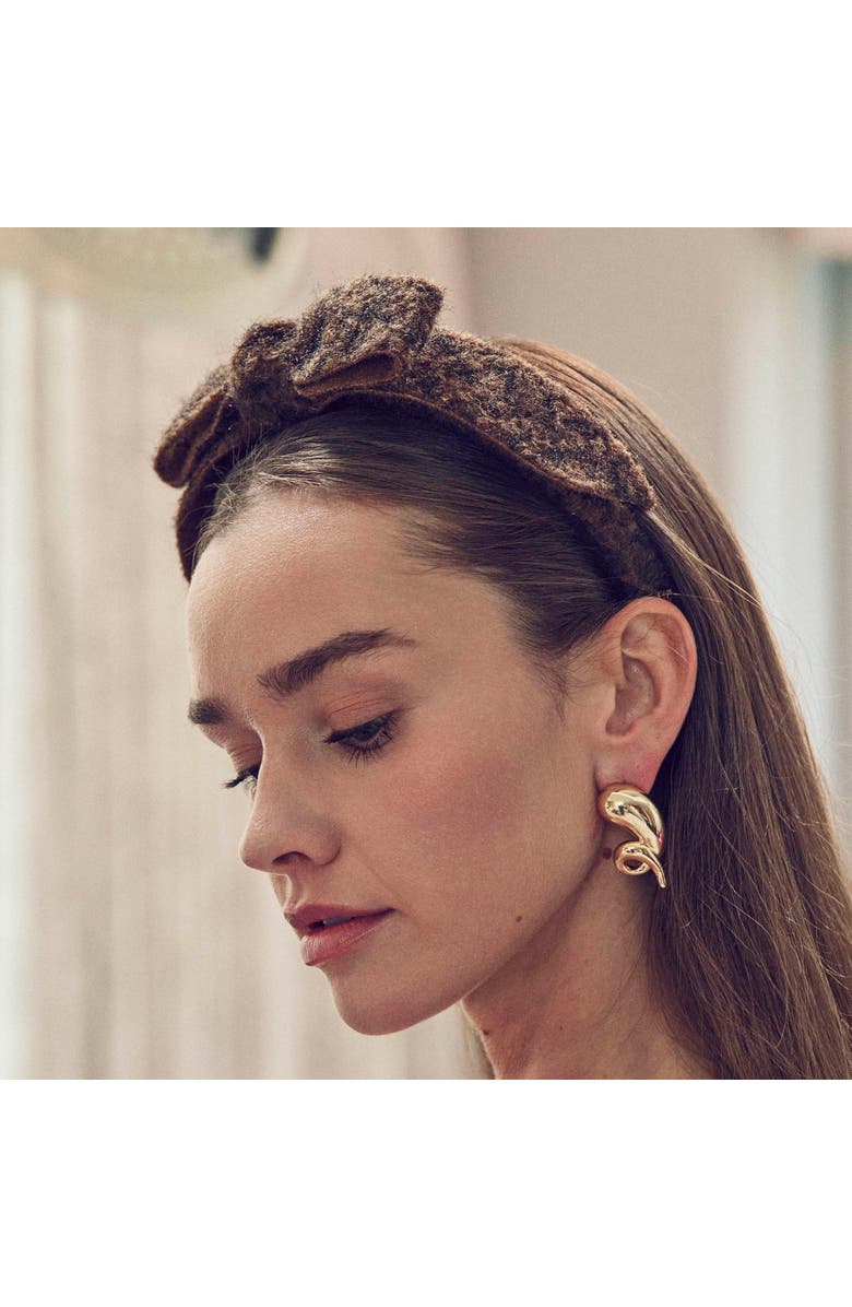 Lele Sadoughi Twirly Button Earrings, Alternate, color, Gold 720