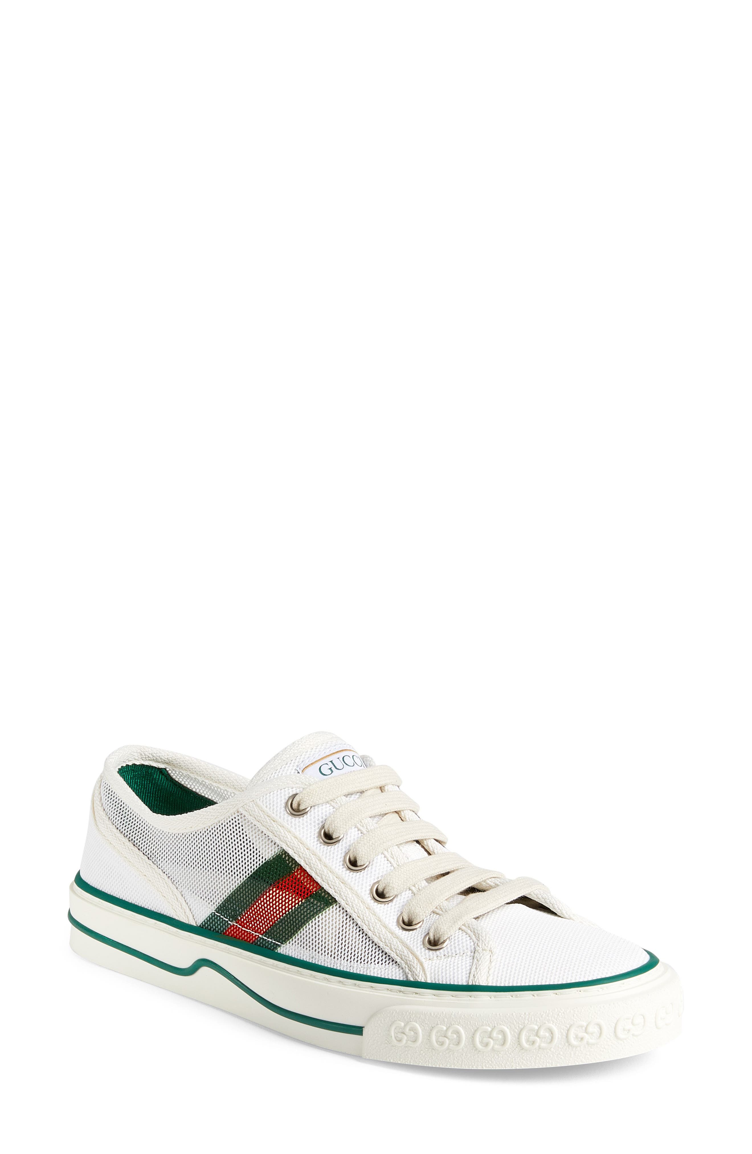 Gucci Tennis 1977 V Low Top Sneaker, Main, color, 