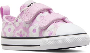 Kids' Chuck Taylor<sup>®</sup> All Star<sup>®</sup> 2V Sneaker