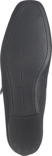 Avrie Mary Jane Flat