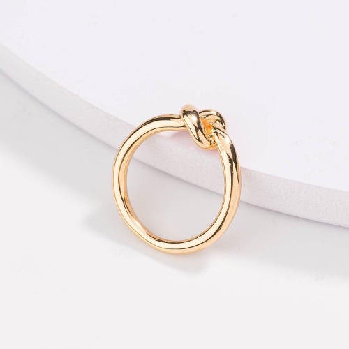 Hollywood Sensation Love Knot Ring Commitment Ring In Gold