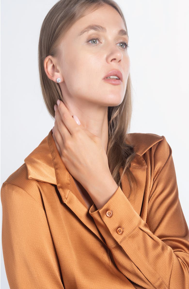 BEST SILVER Sterling Silver Brilliant Cubic Zirconia Halo Round Stud Earrings, Alternate, color, Clear/ Silver