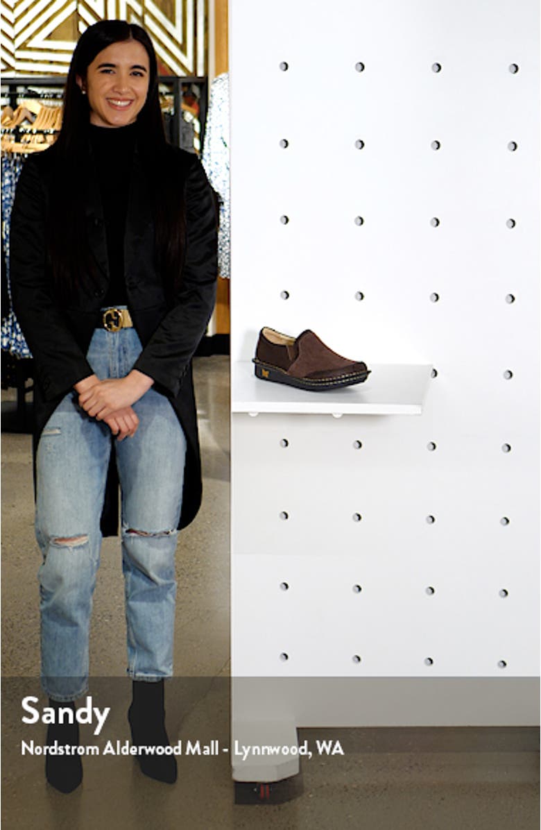 Brook Sneaker, sales video thumbnail