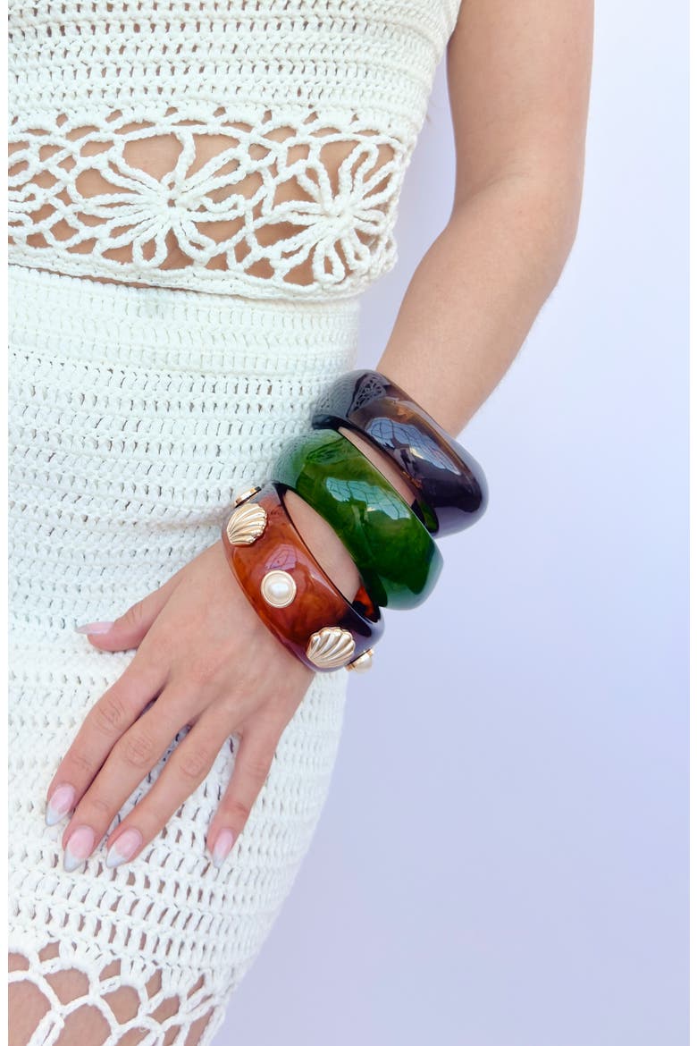 Detailed Resin Bangle Bracelet, Alternate, color, BROWN