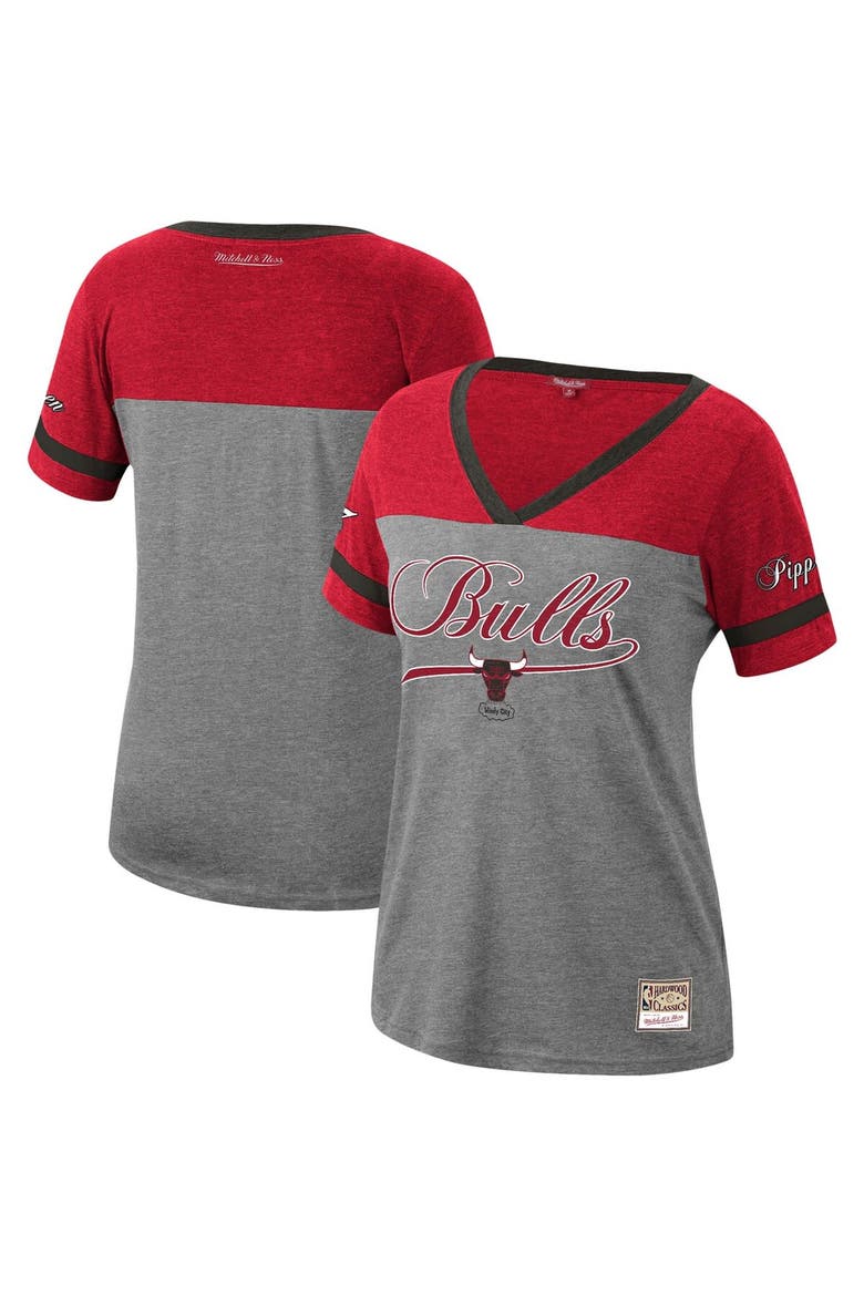 Women's Mitchell & Ness Scottie Pippen Heathered Charcoal Chicago Bulls Team Captain V-Neck T-Shirt, Main, color, Heather Charcoal