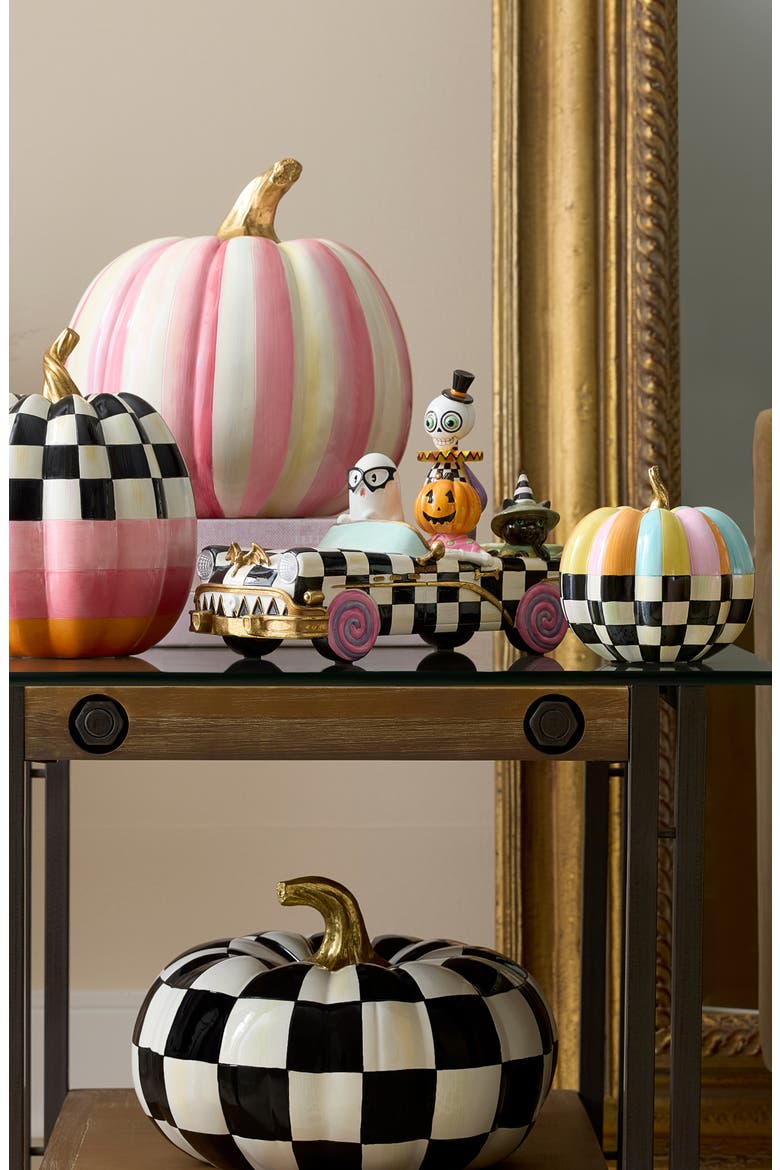 Trick or Treat Boo Family Car Figurine, Alternate, color, BLACK