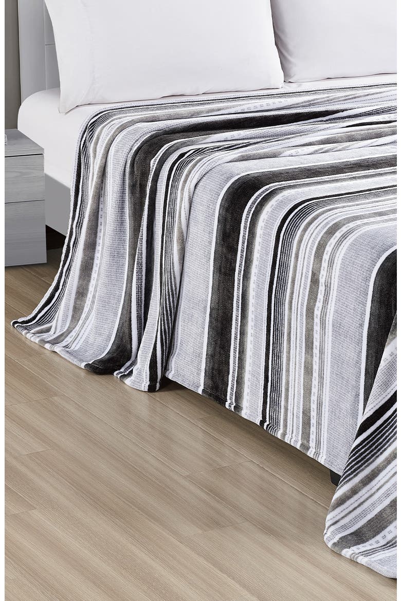 Ultrasoft Plush Throw Blanket, Alternate, color, COLE
