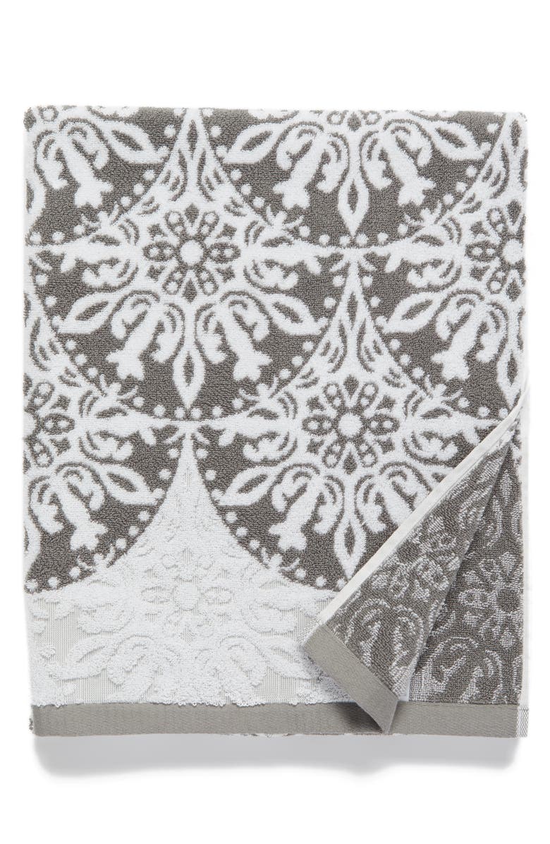 NORDSTROM AT HOME Fan Ombré Jacquard Bath Towel, Main, color, 