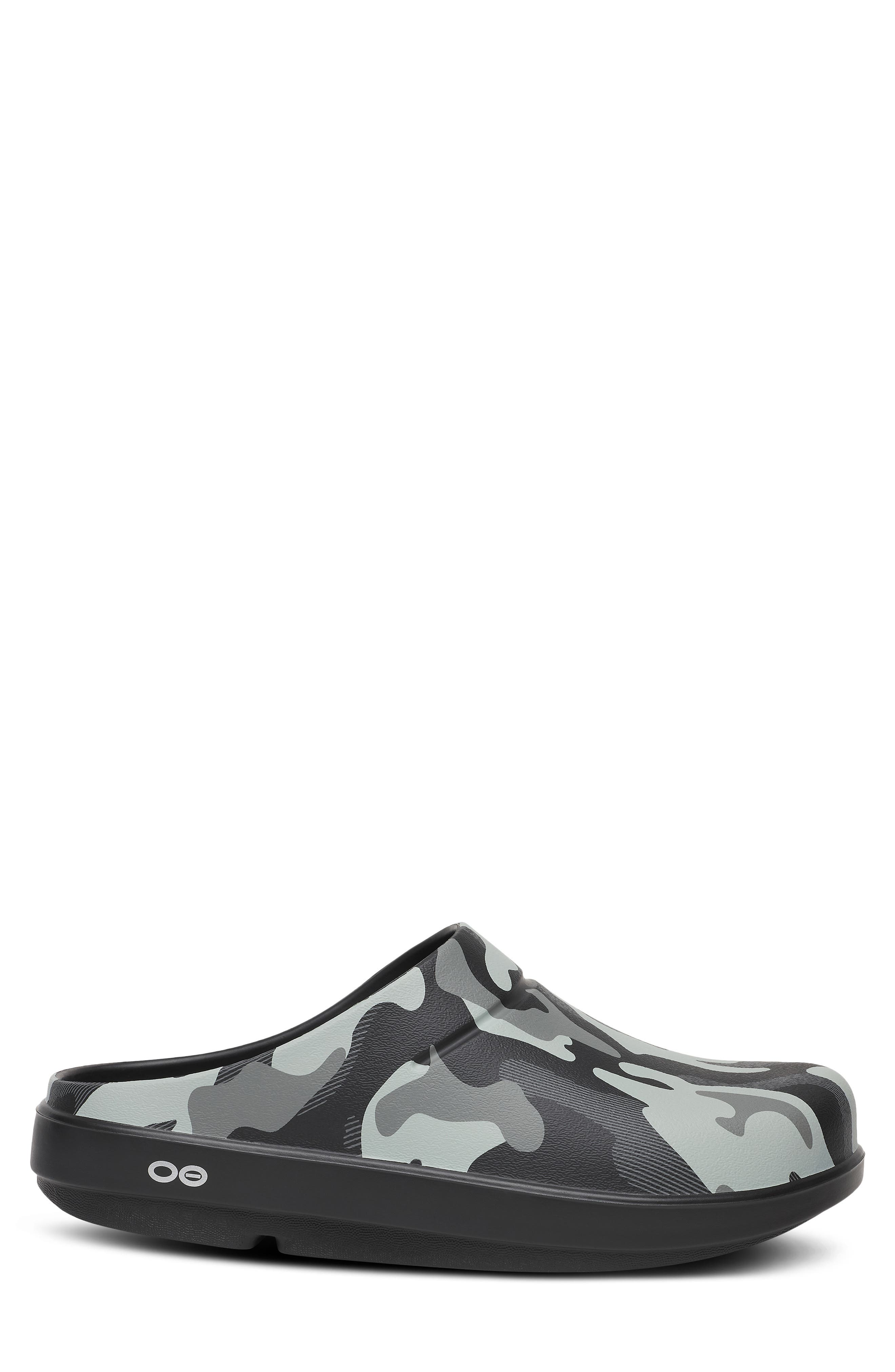 OOcloog Luxe Clog, Alternate, color, NIGHT CAMO