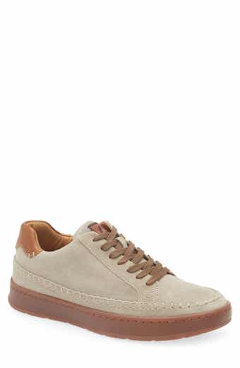 Voyage Sneaker
