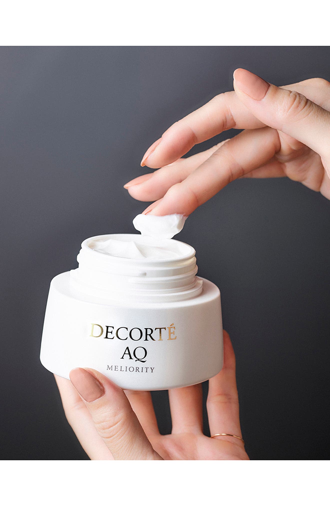 Decorté AQ Meliority High Performance Renewal Cleansing Cream
