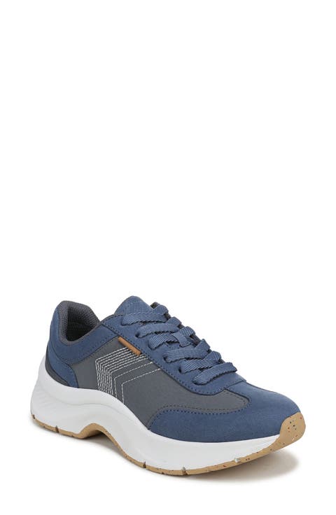 Walk Mode Sneaker (Women)