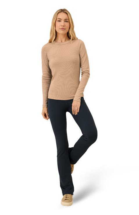 On the Go-To Bootcut Legging