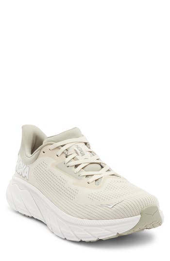 Hoka Arahi 7 Running Shoe In White