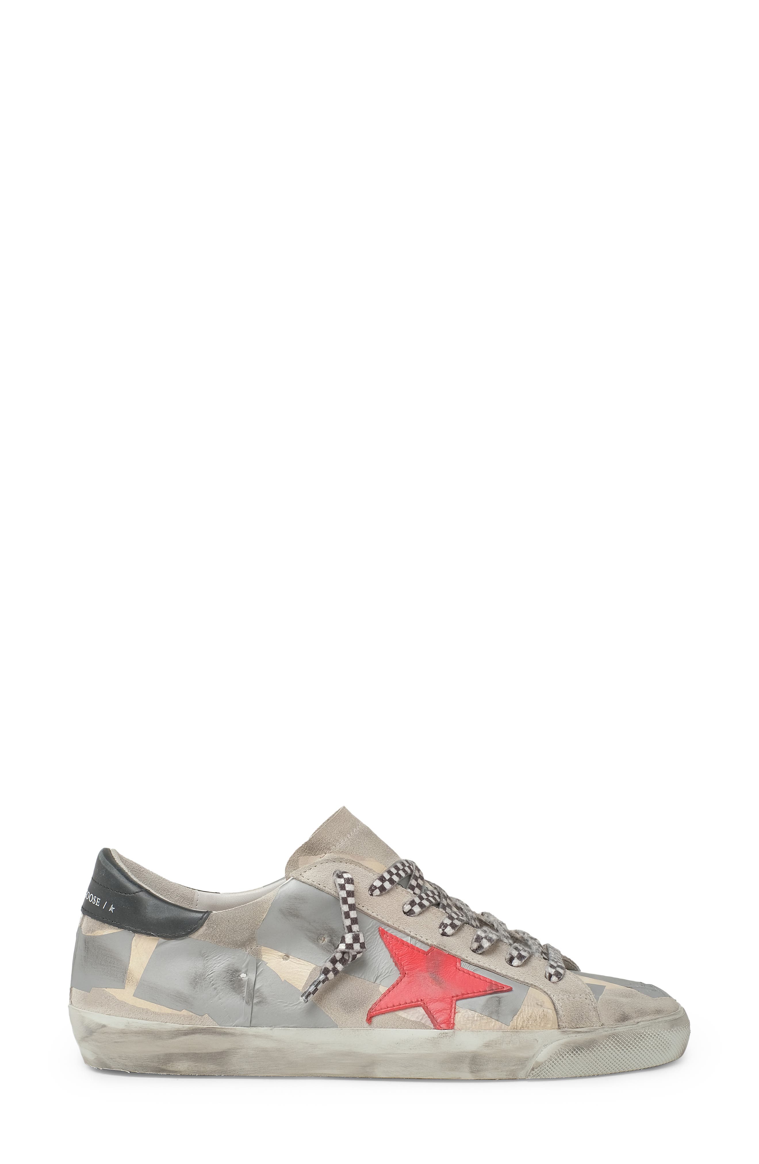 Golden Goose Super-Star Patched Low Top Sneaker, Main, color, 