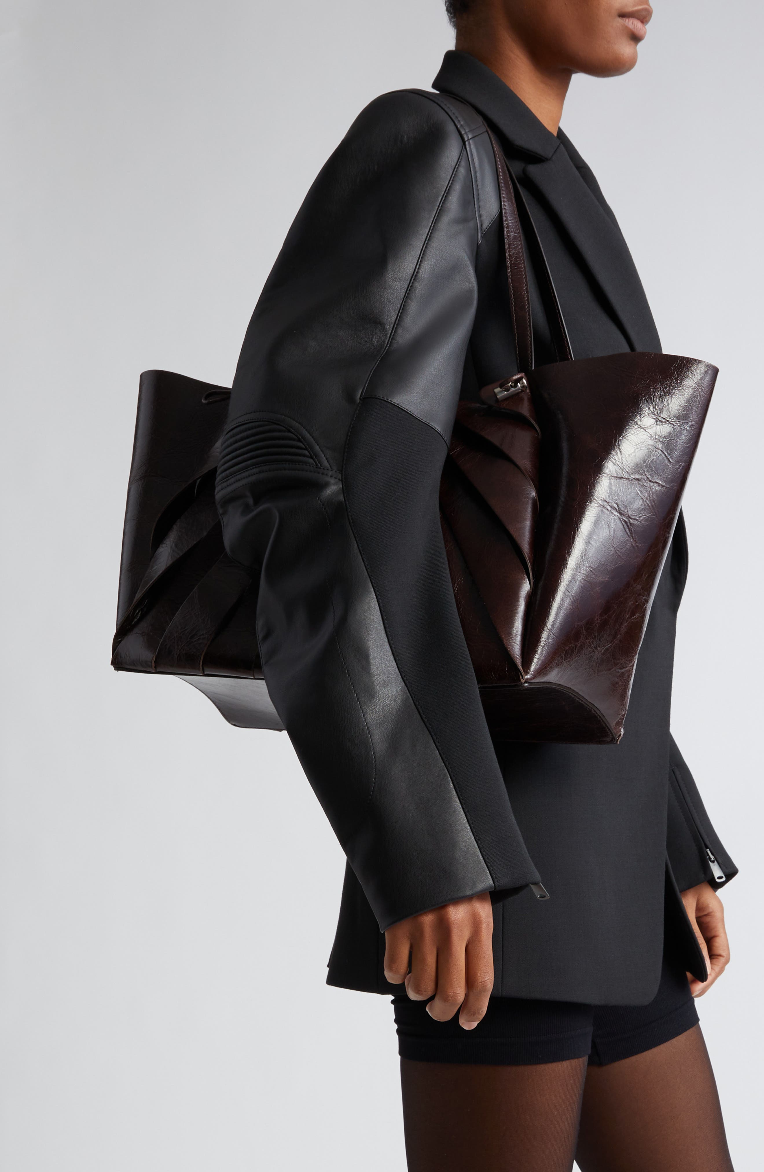 Coperni Cabas Petal Leather Tote, Alternate, color, 