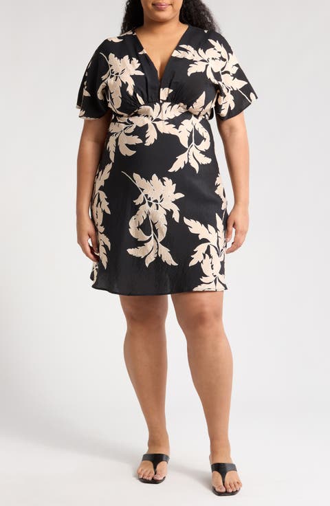Floral Short Sleeve Empire Waist Dress (Plus)