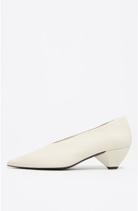 Leather Medium Heel Court Shoe
