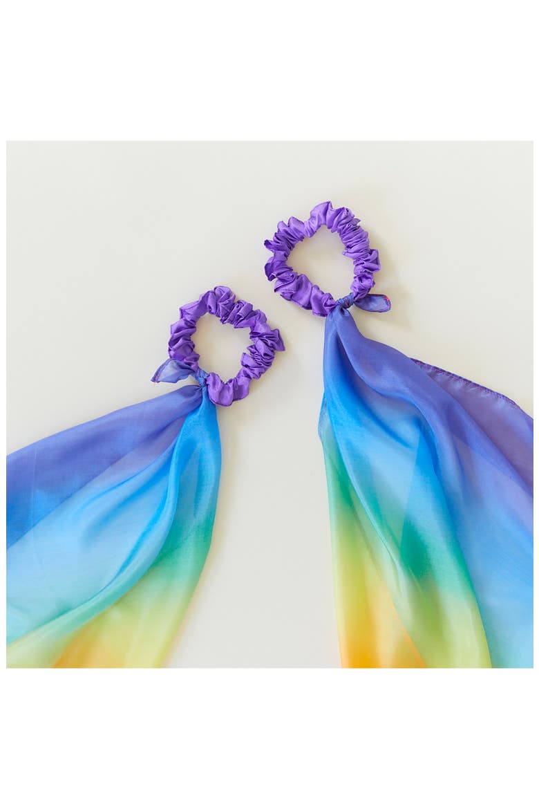 Wrist Streamers, Alternate, color, RAINBOW