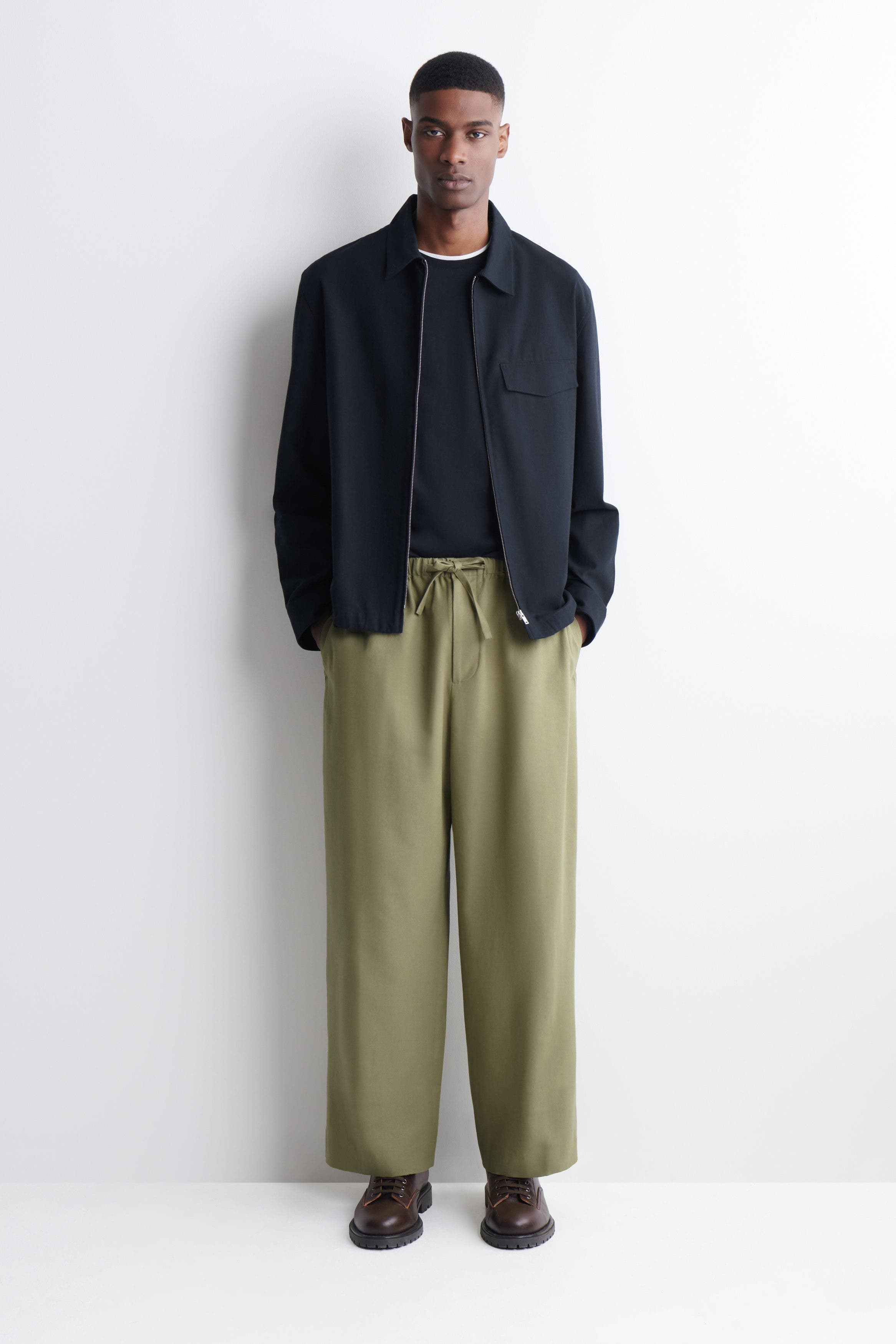 Barrel-Leg Drawstring Pants - image 3