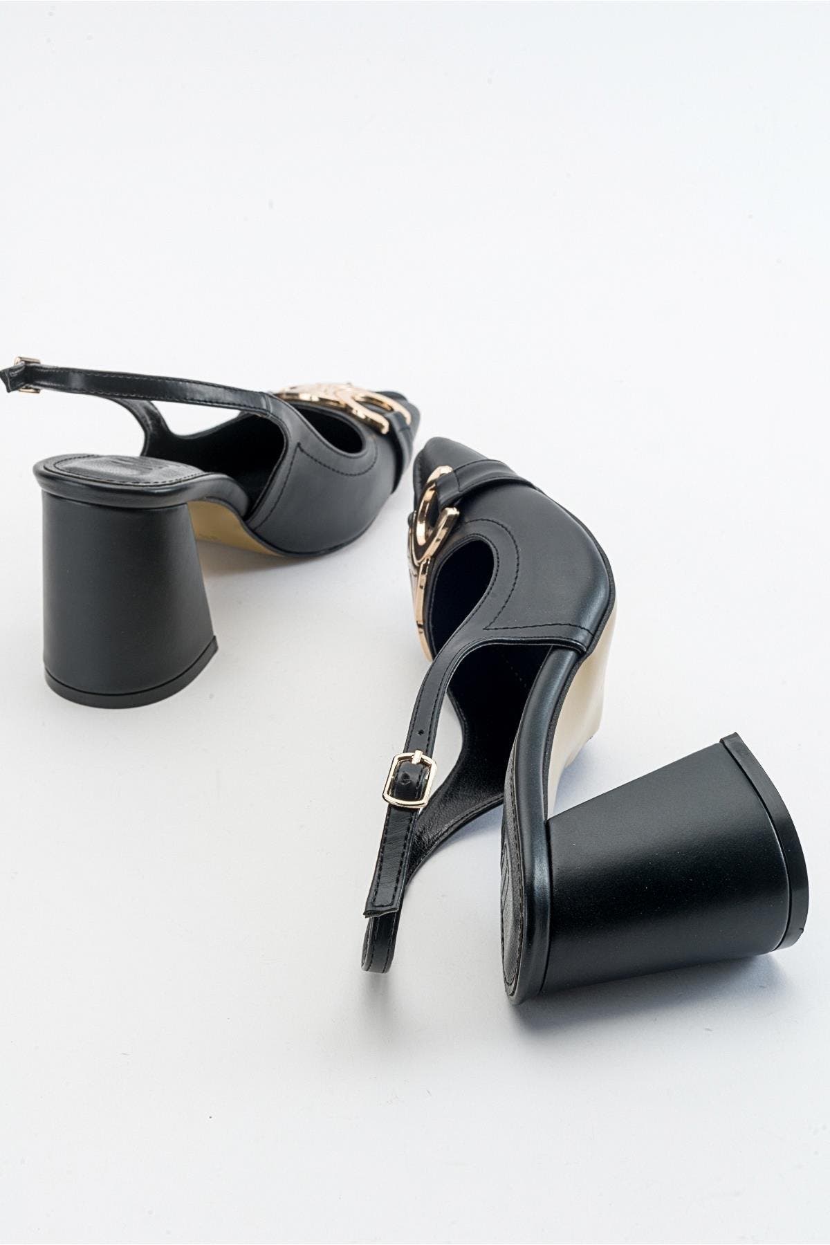 Prologue Shoes Forlev Slingback Pump, Alternate, color, Black