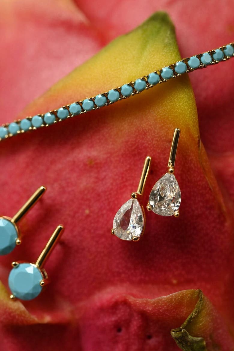 Round Diamond Bar Earrings, Alternate, color, Gold