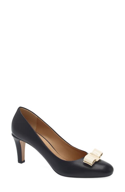 Carla Bow Pump (Women)