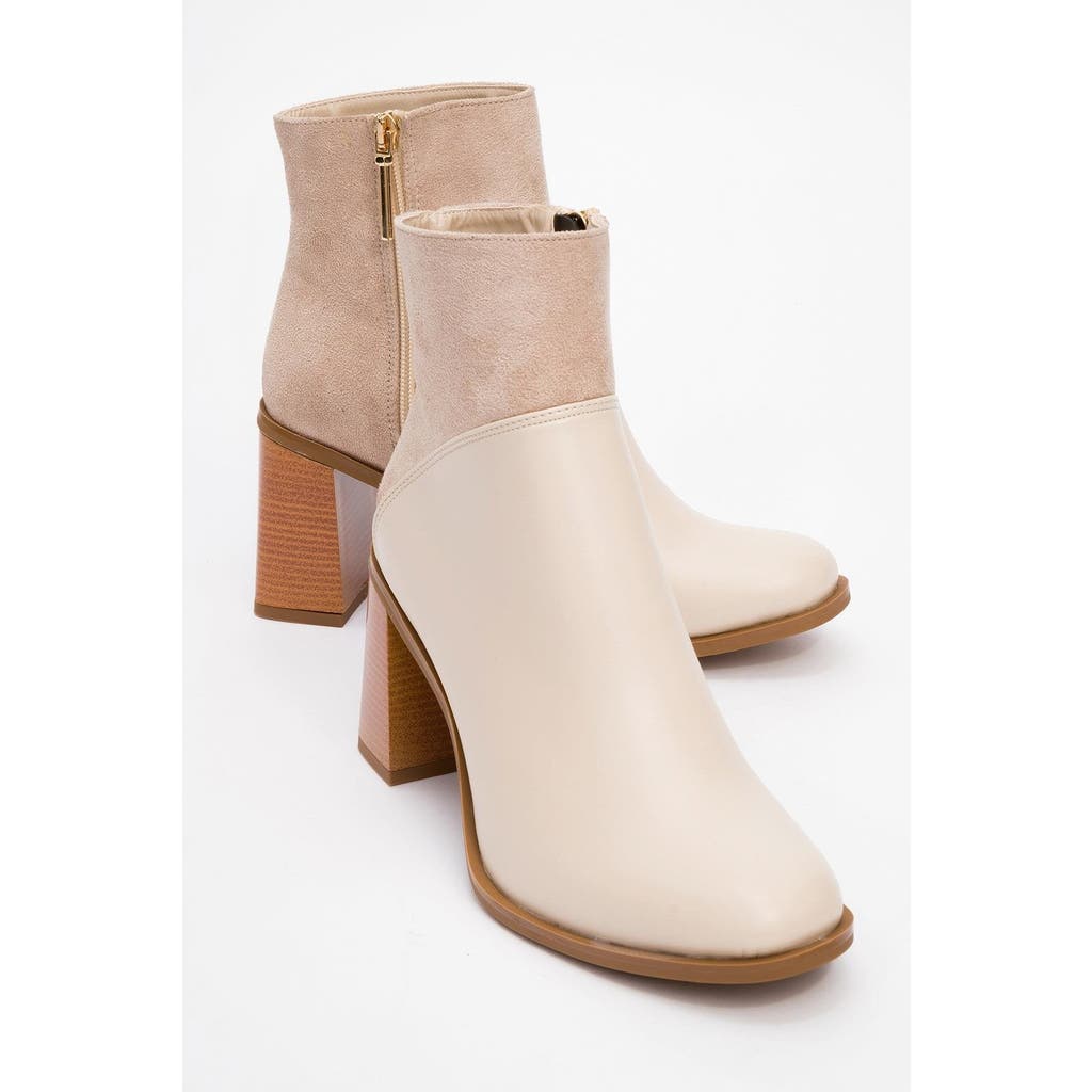 Prologue Shoes Ropa Block Heel Zip Boot In Multi