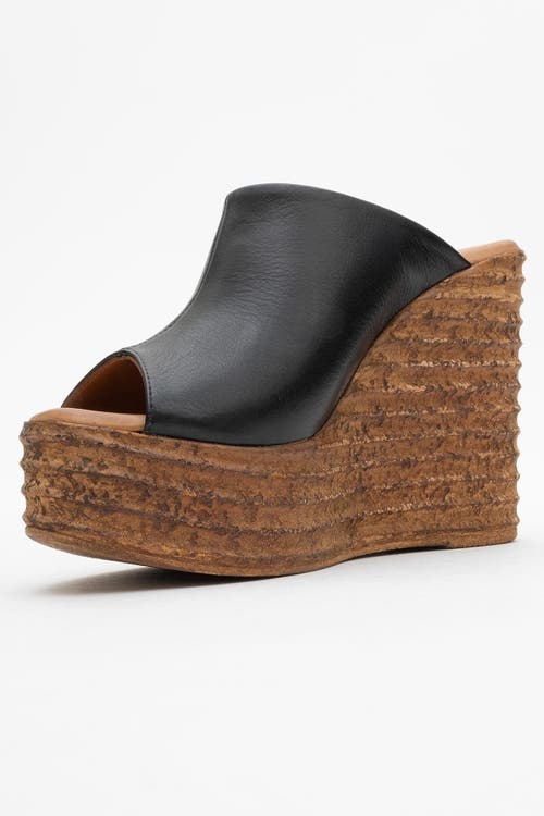 Forever & Always Shoes Nelly Leather Platform Sandal In Black