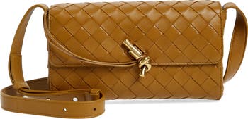 ☆人気☆【BOTTEGA VENETA】☆MINI INTRECCIATO CROSSBODY BAG☆ Bottega Veneta Mini Intrecciato Leather Crossbody Bag