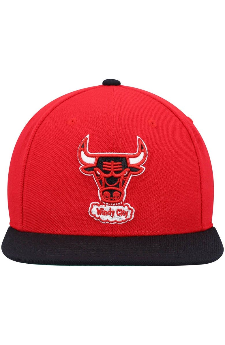 Mitchell & Ness Men's Mitchell & Ness Red/Black Chicago Bulls Hardwood Classics Team Two-Tone 2.0 Snapback Hat, Alternate, color, Red