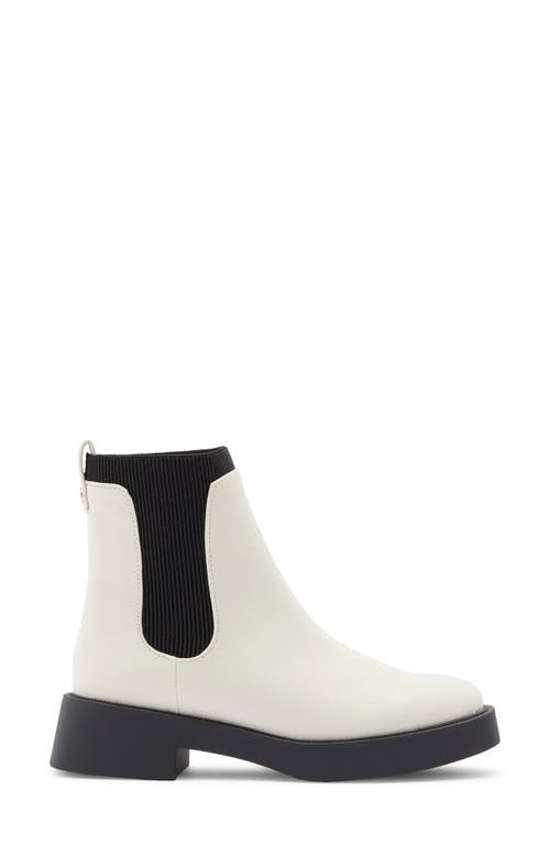 Reaction Kenneth Cole Skyee Chelsea Boot In Sand