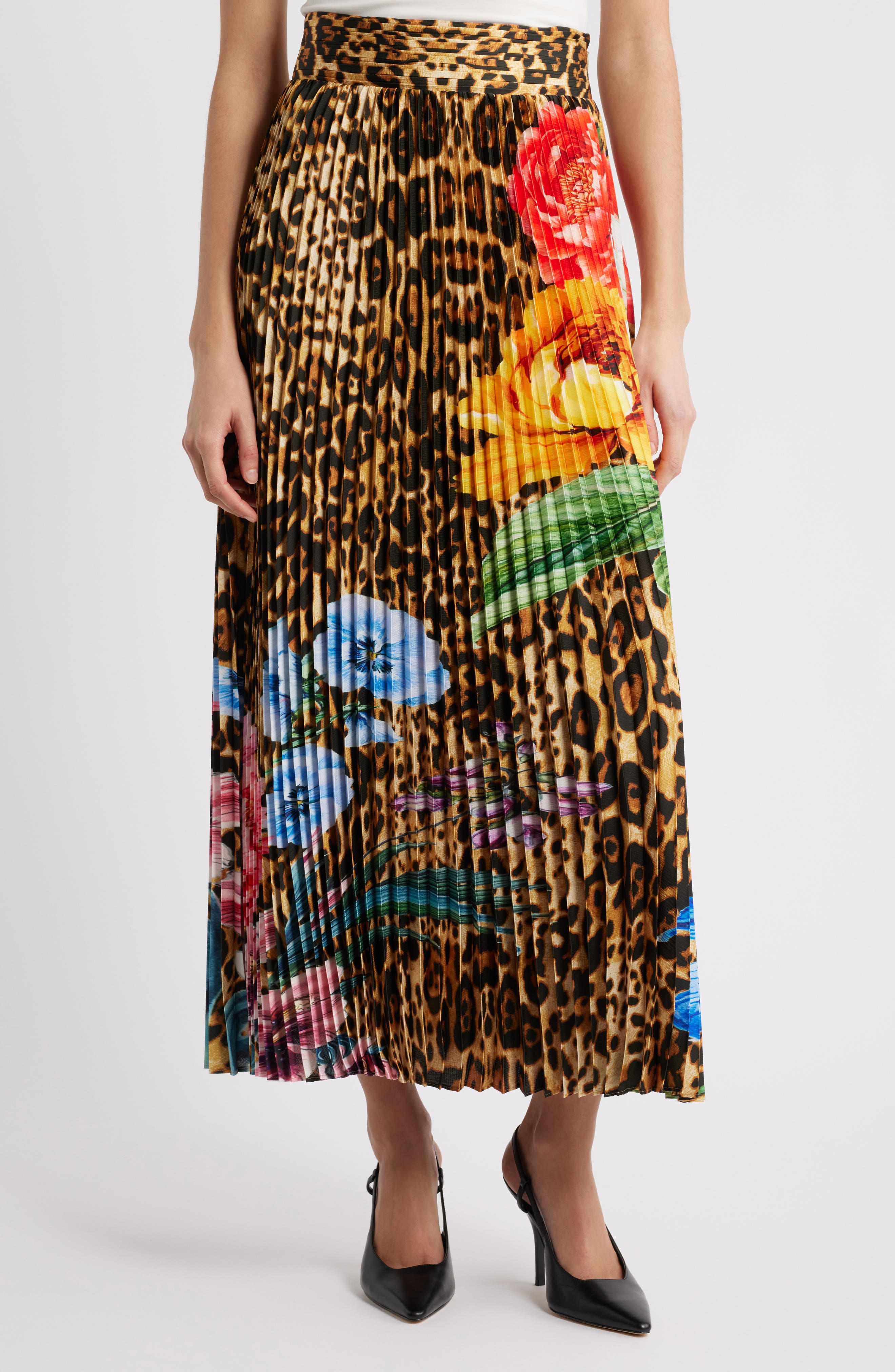 Elie Tahari The Louise Sahara Desert Print Pleated Satin Midi Skirt
